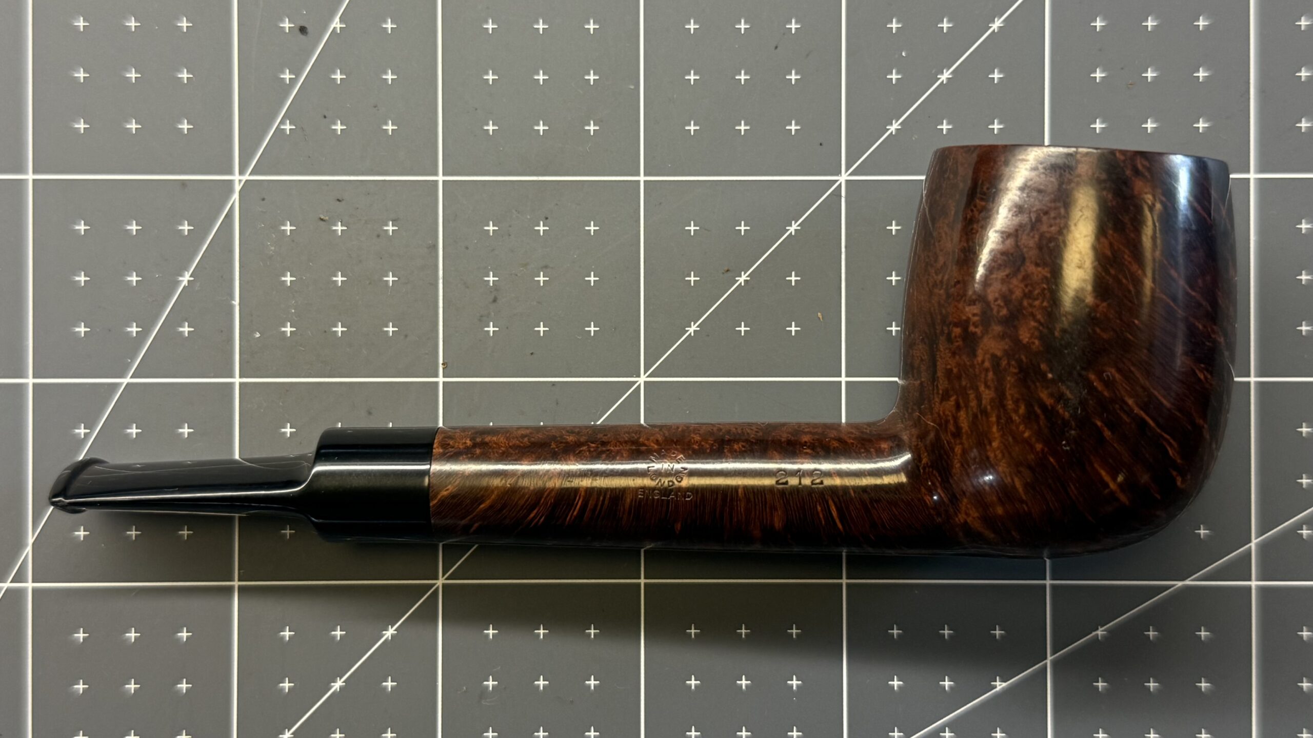 Estate Comoy's Tradition 212 - Image 5