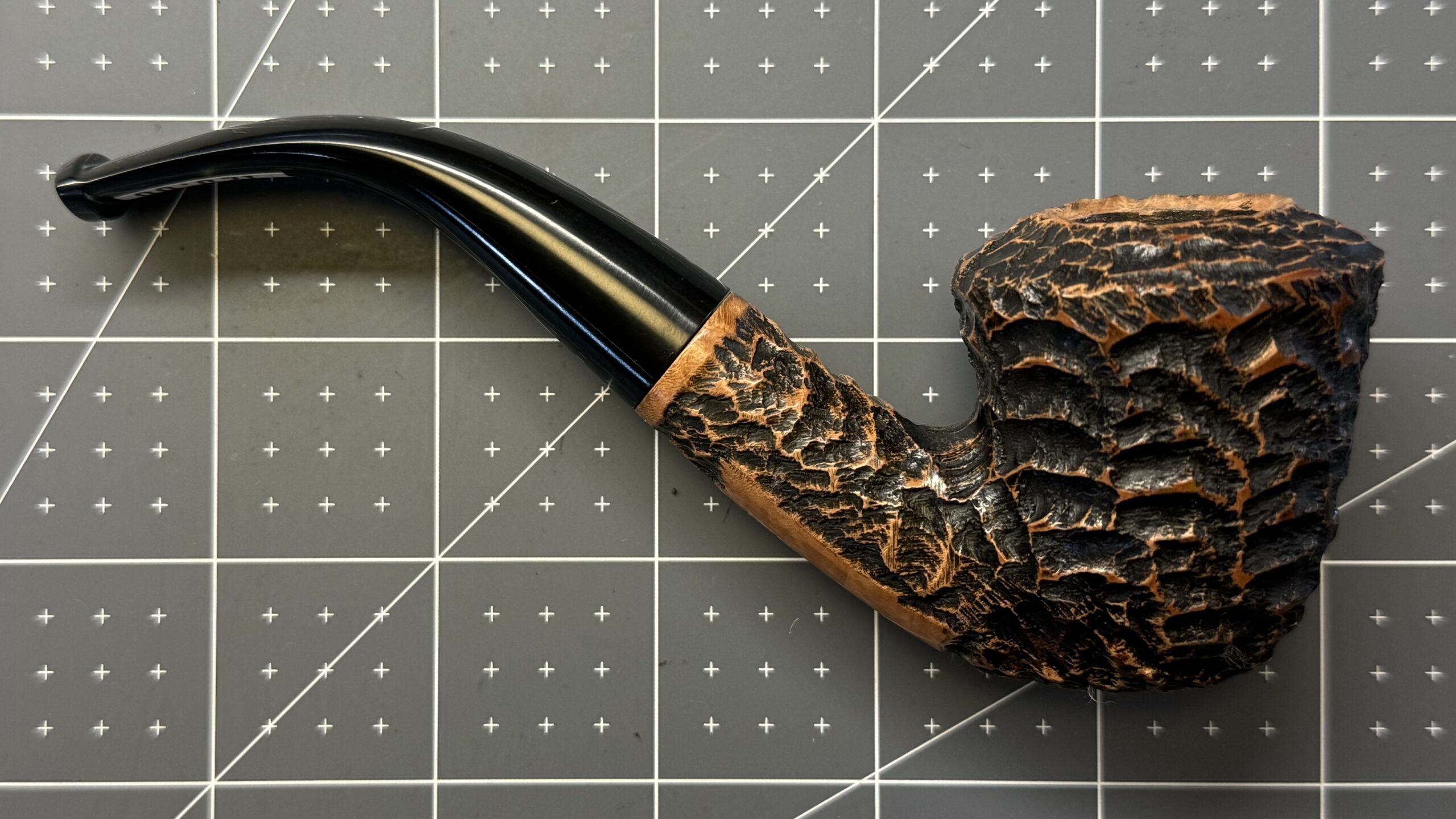 Peterson Aran Rusticated B10 - Image 5